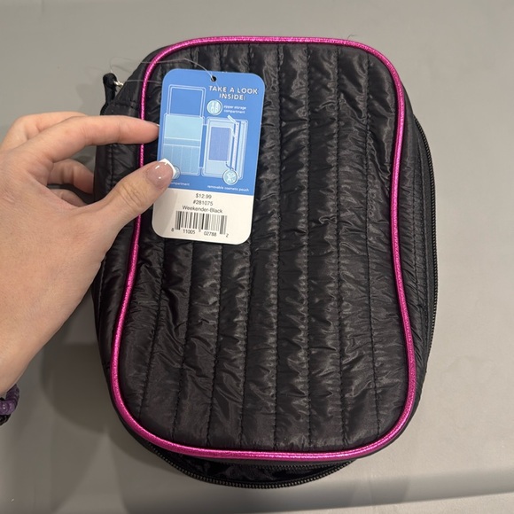 Travel bag - Picture 1 of 3